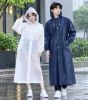 Ảnh của ÁO MƯA MĂNG TÔ DÁNG DÀI – THỜI TRANG & TIỆN LỢI CHO MỌI CƠN MƯA